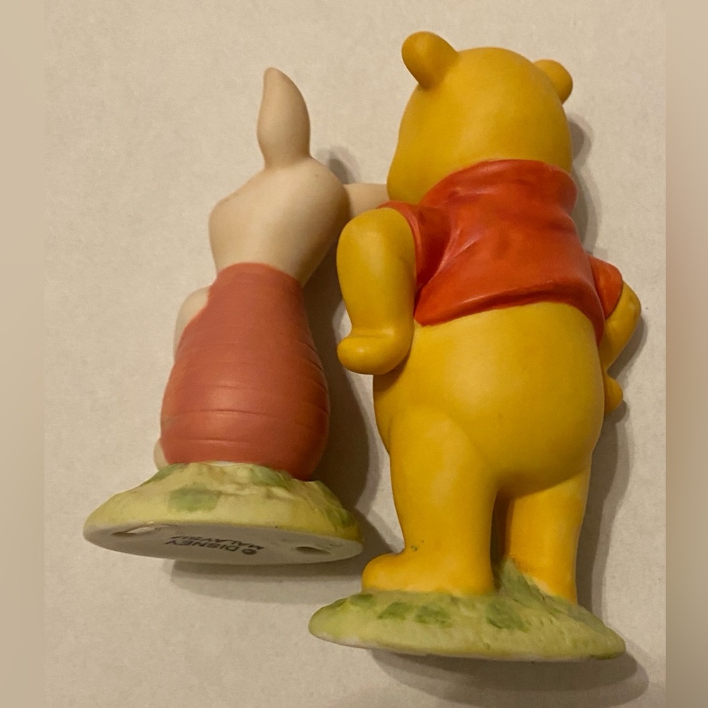 Disney Winnie the Pooh and Piglet Porcelain Figurine Lot - Picture 4 of 11